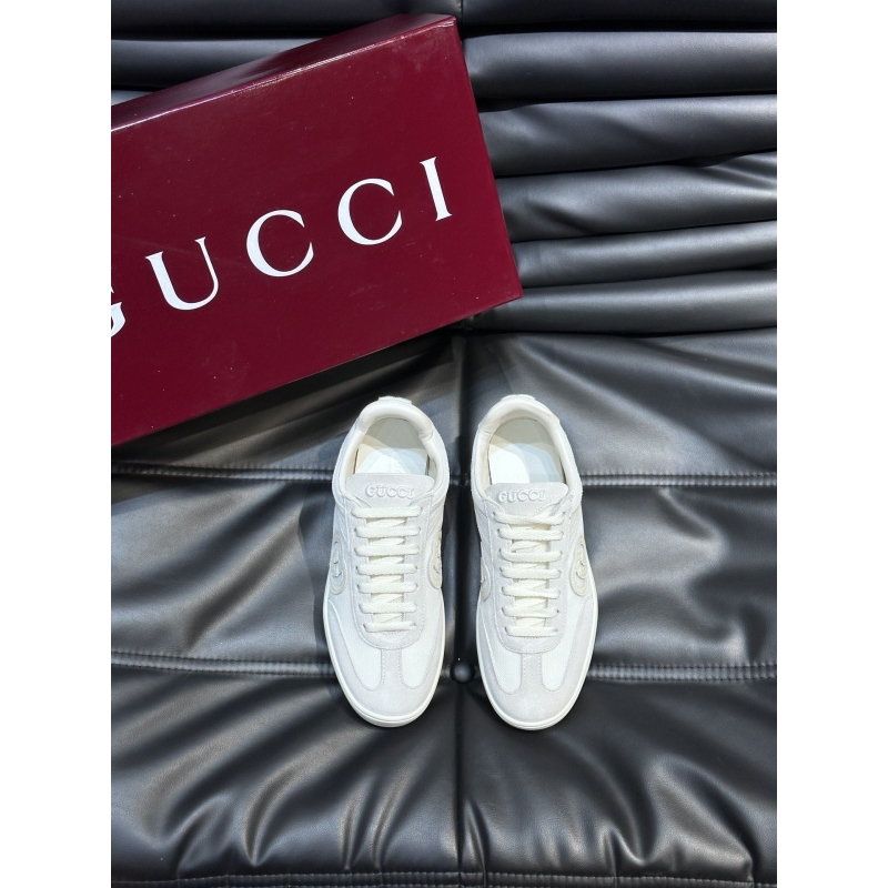 G*u*i casual shoes